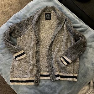 AE Knitted cardigan